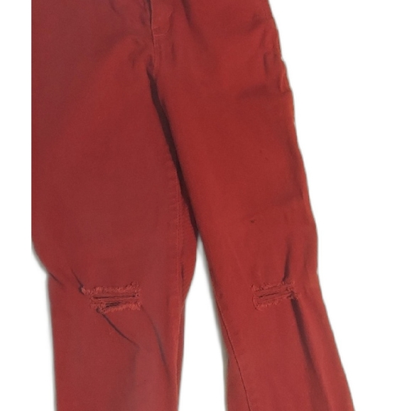 Style & Co Size 8 Red distressed jeans - Picture 2 of 4